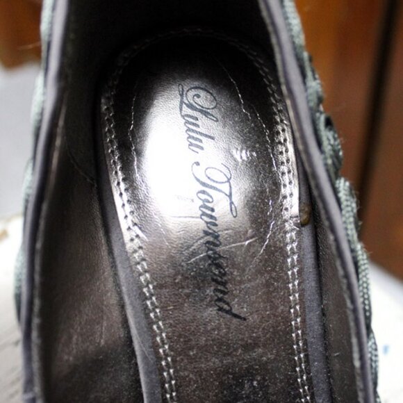 Dress shoes - Picture 4 of 5